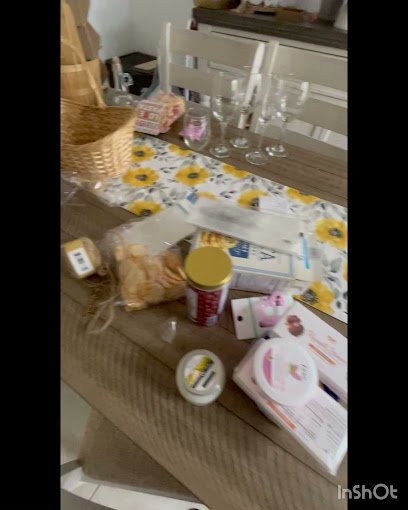 Mias Gifts Imported Image 1761229520